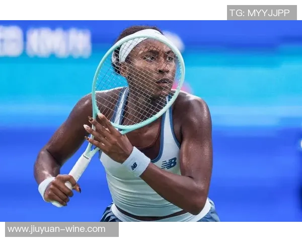 武汉网球队与杭州网球队的较量分析与战术探讨